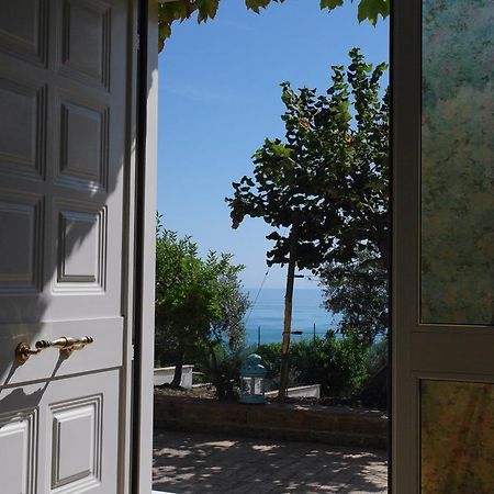 Villa Rosaria Васто Стая снимка