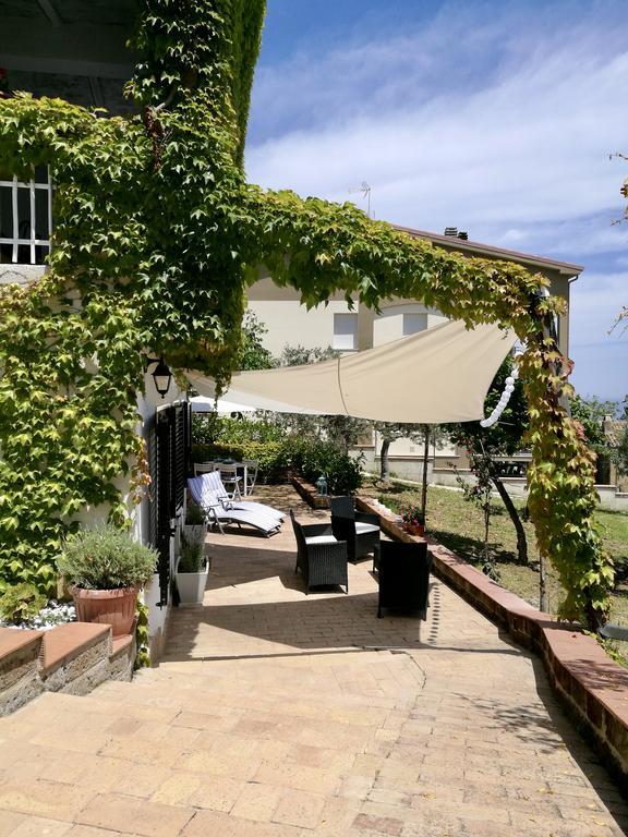 Villa Rosaria Васто Екстериор снимка